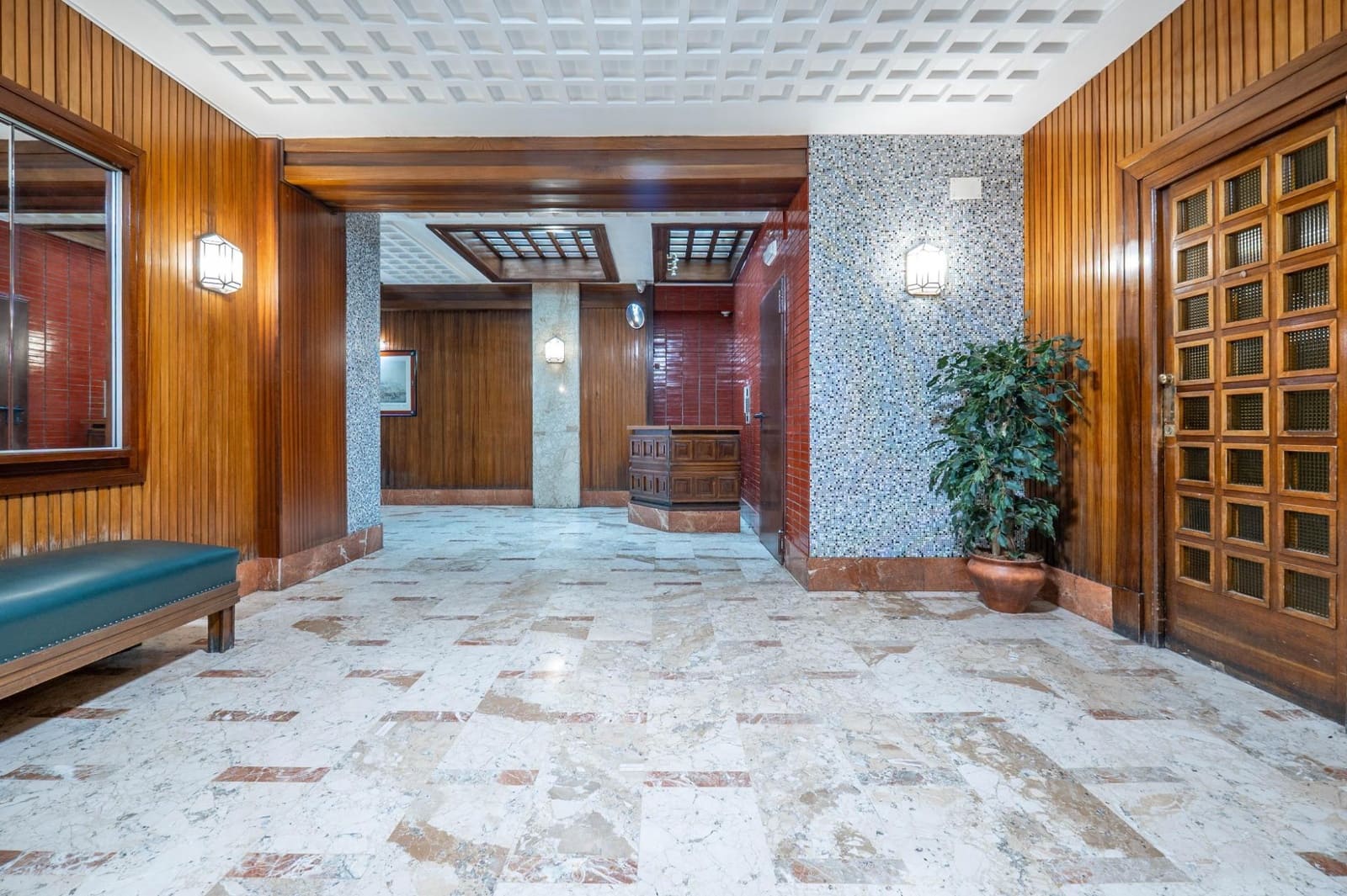 5 soveværelse Lejlighed til salg i Granada by - € 620.000 (Ref: 9814517)