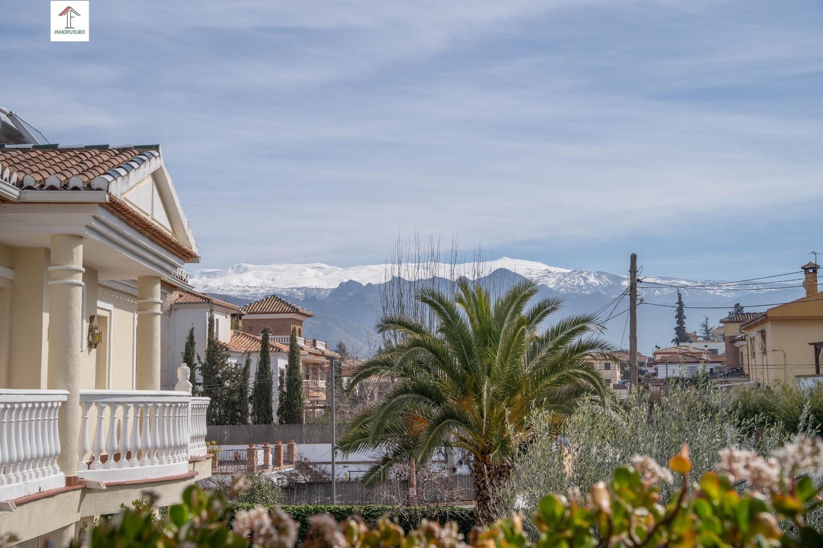 6 bedroom Villa for sale in Otura with pool garage - € 399,000 (Ref: 9814518)
