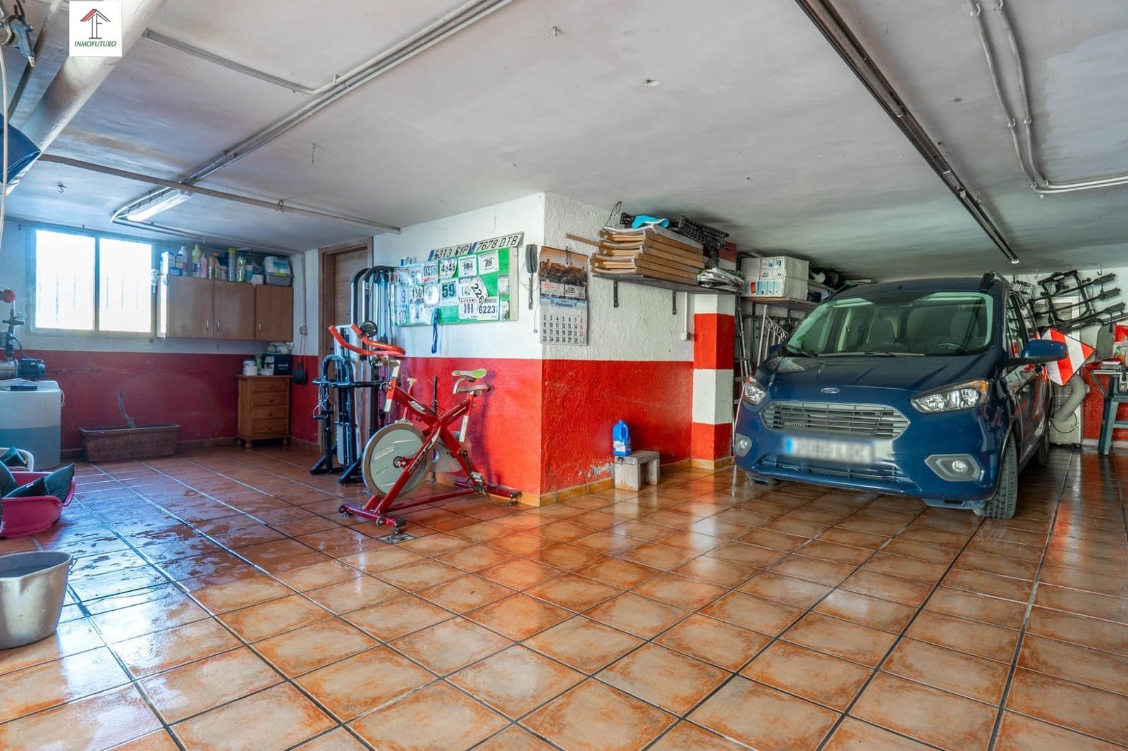 6 bedroom Villa for sale in Otura with pool garage - € 399,000 (Ref: 9814518)