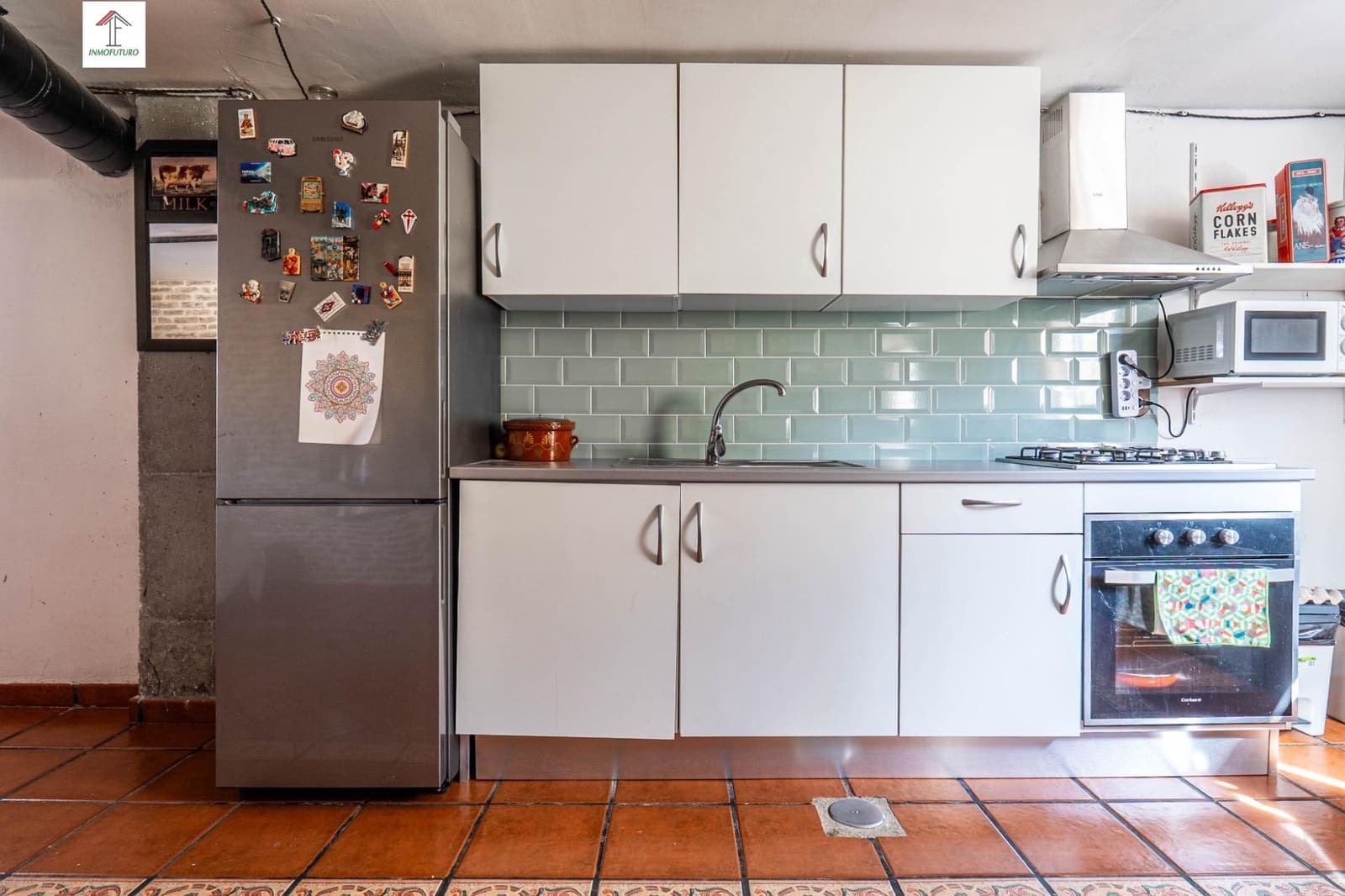 6 bedroom Villa for sale in Otura with pool garage - € 399,000 (Ref: 9814518)