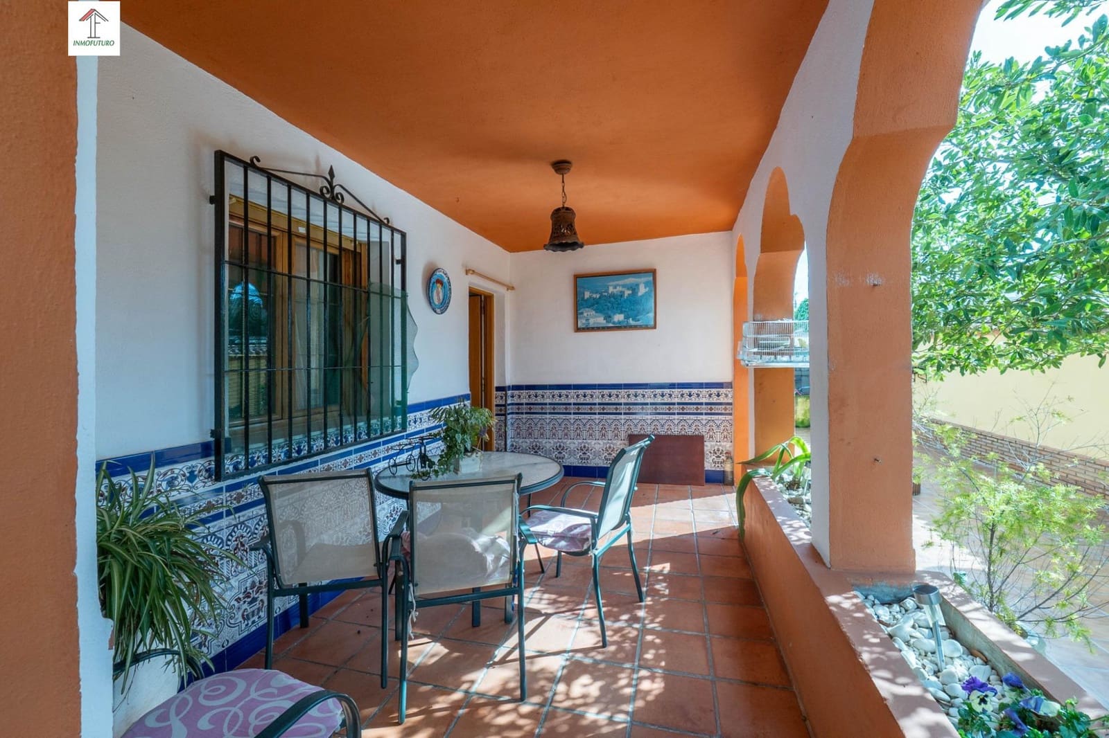 6 bedroom Villa for sale in Otura with pool garage - € 399,000 (Ref: 9814518)