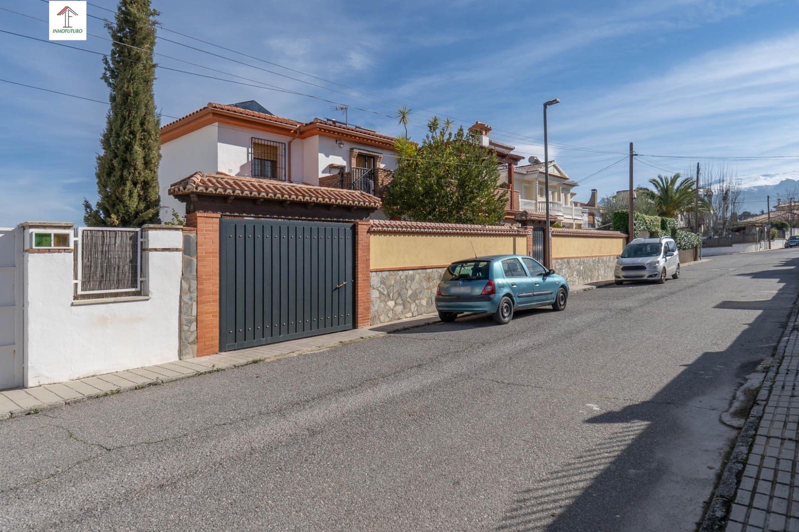 6 bedroom Villa for sale in Otura with pool garage - € 399,000 (Ref: 9814518)