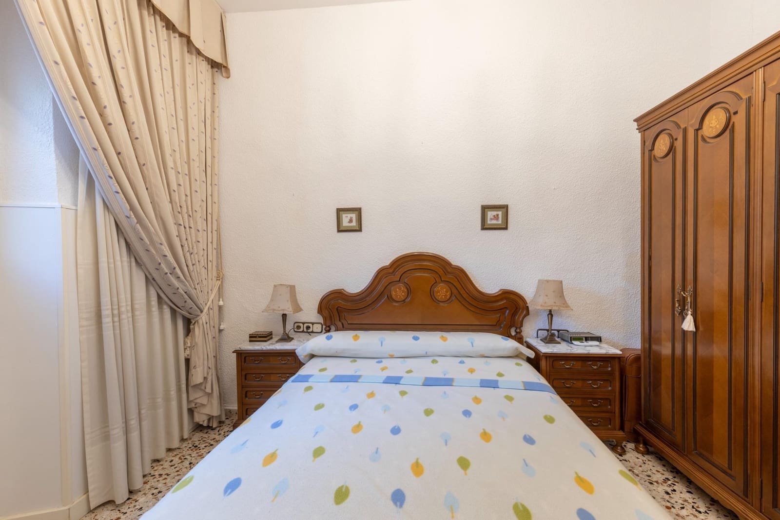 2 soveværelse Lejlighed til salg i Granada by - € 189.000 (Ref: 9814521)
