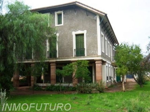 8 sypialnia Finka/Dom wiejski na sprzedaż w La Carolina z basenem - 399 000 € (Ref: 9814522)