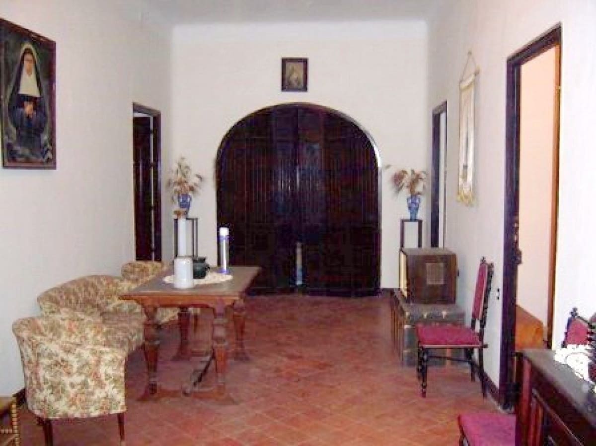 8 sypialnia Finka/Dom wiejski na sprzedaż w La Carolina z basenem - 399 000 € (Ref: 9814522)