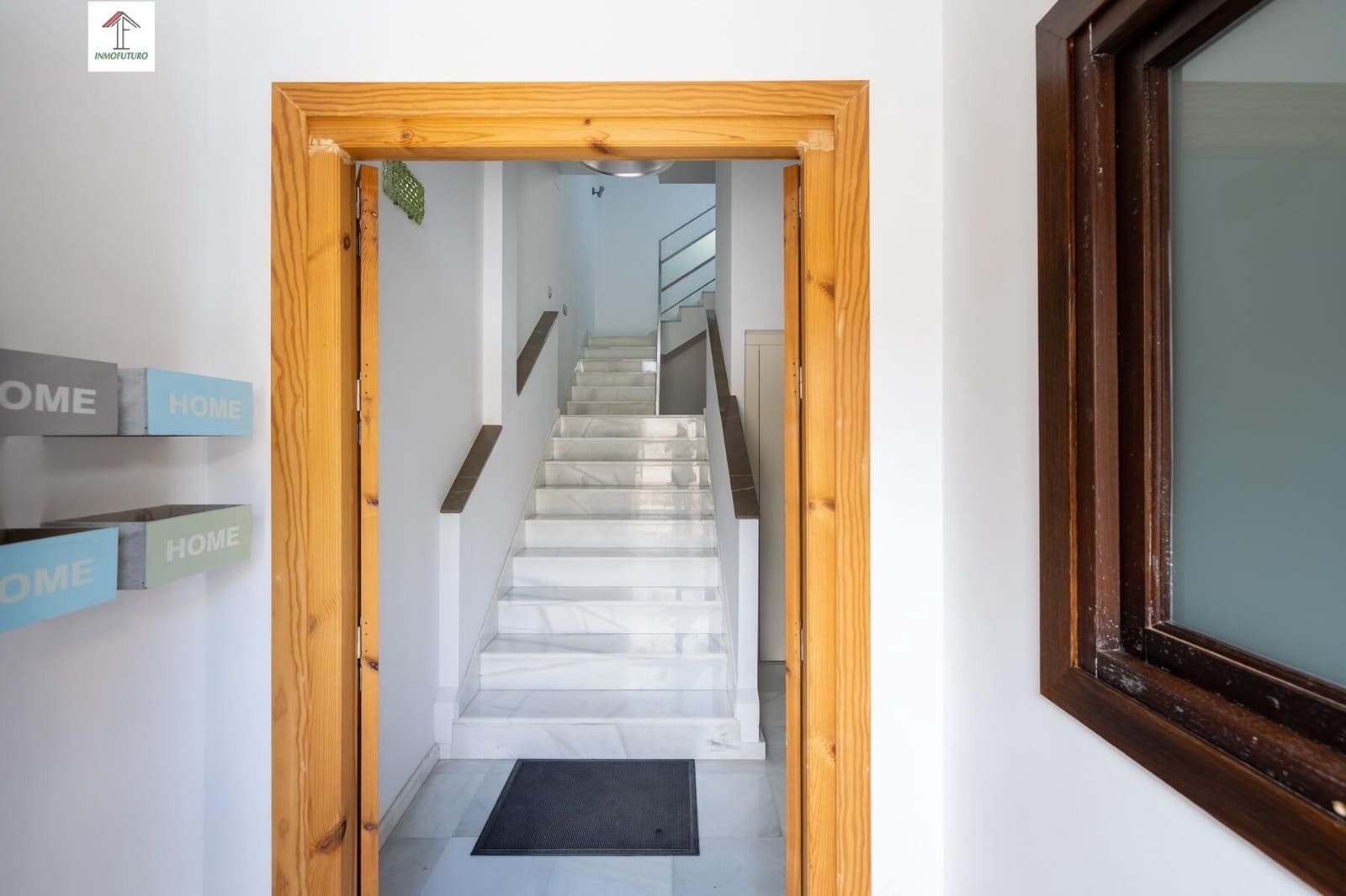Apartamento de 4 habitaciones en La Zubia en venta con garaje - 392.000 € (Ref: 9814525)