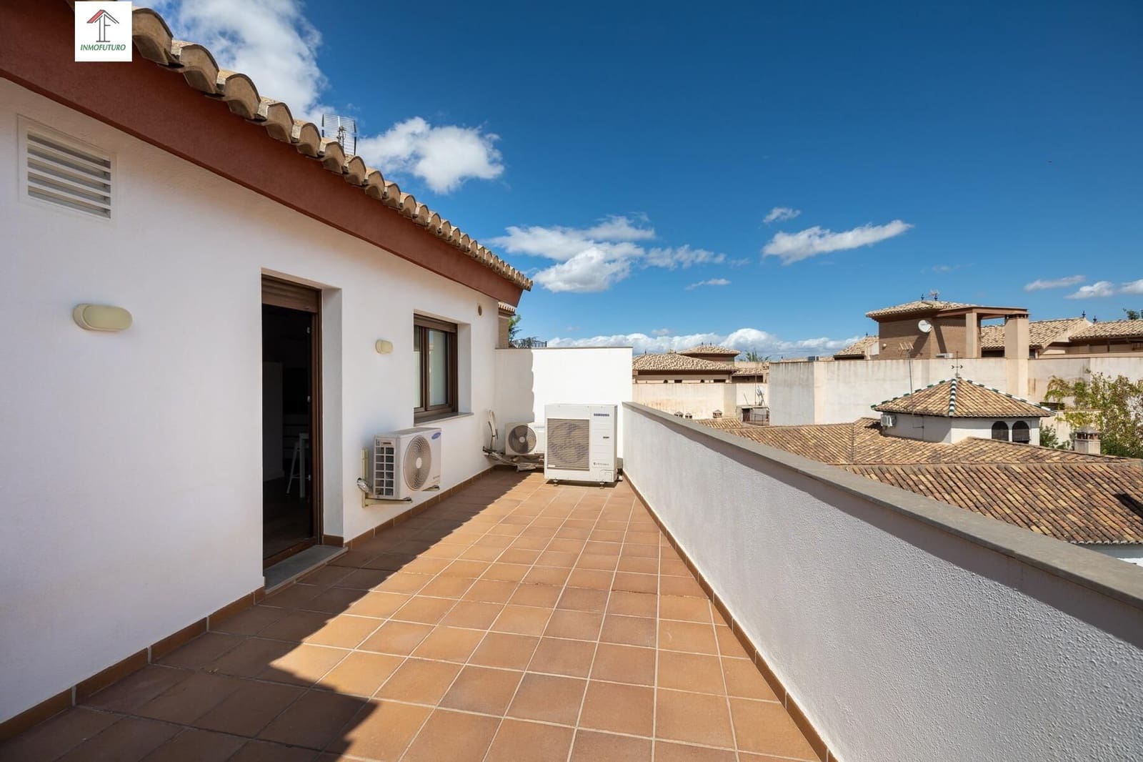 Apartamento de 4 habitaciones en La Zubia en venta con garaje - 392.000 € (Ref: 9814525)