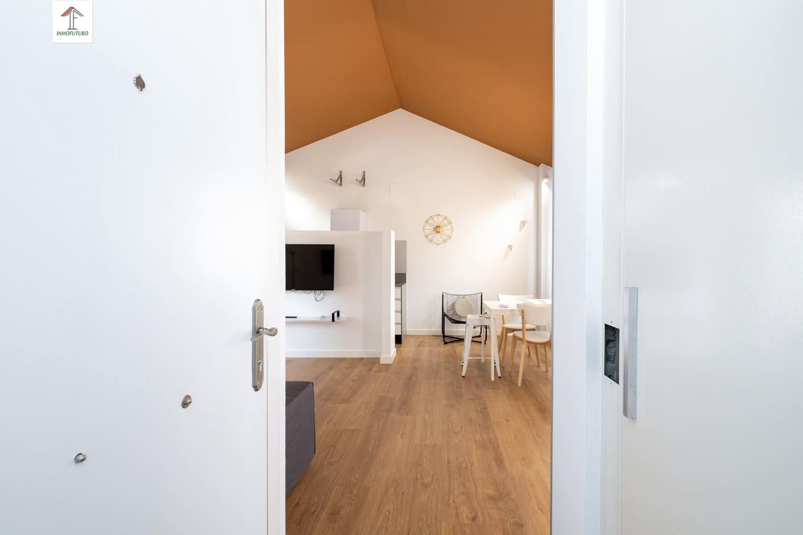 Apartamento de 4 habitaciones en La Zubia en venta con garaje - 392.000 € (Ref: 9814525)