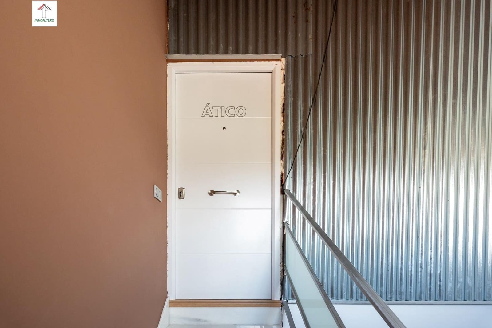 Apartamento de 4 habitaciones en La Zubia en venta con garaje - 392.000 € (Ref: 9814525)