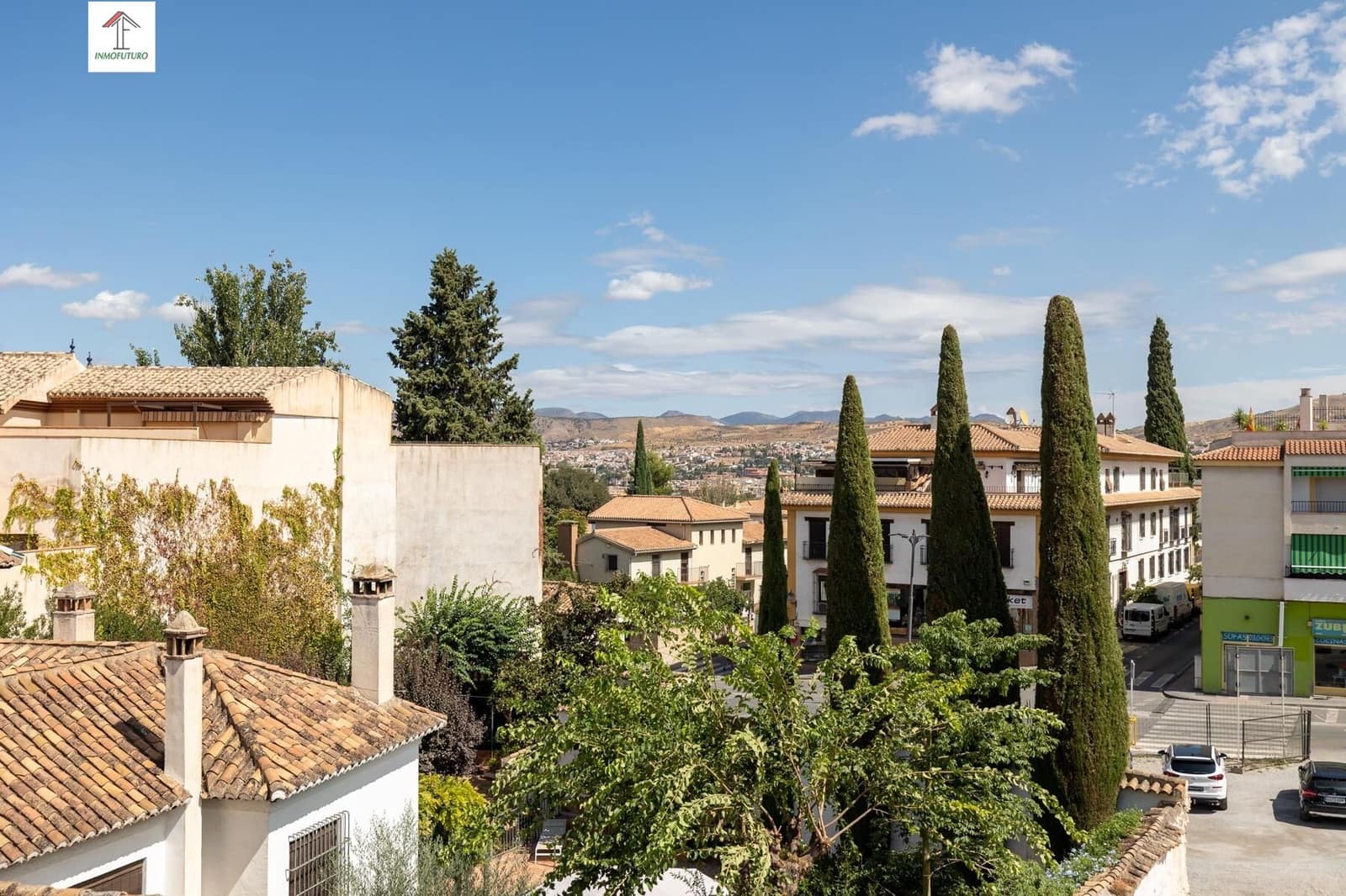 Apartamento de 4 habitaciones en La Zubia en venta con garaje - 392.000 € (Ref: 9814525)