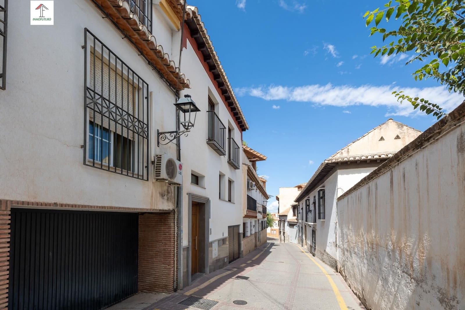 Apartamento de 4 habitaciones en La Zubia en venta con garaje - 392.000 € (Ref: 9814525)