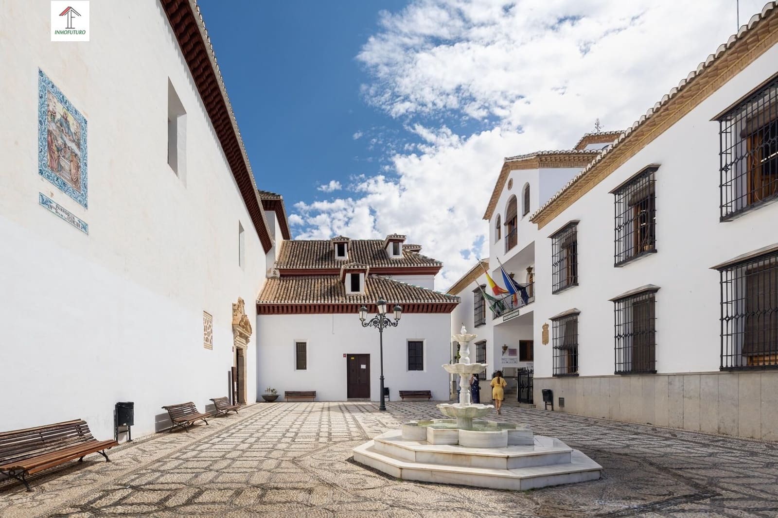 Apartamento de 4 habitaciones en La Zubia en venta con garaje - 392.000 € (Ref: 9814525)