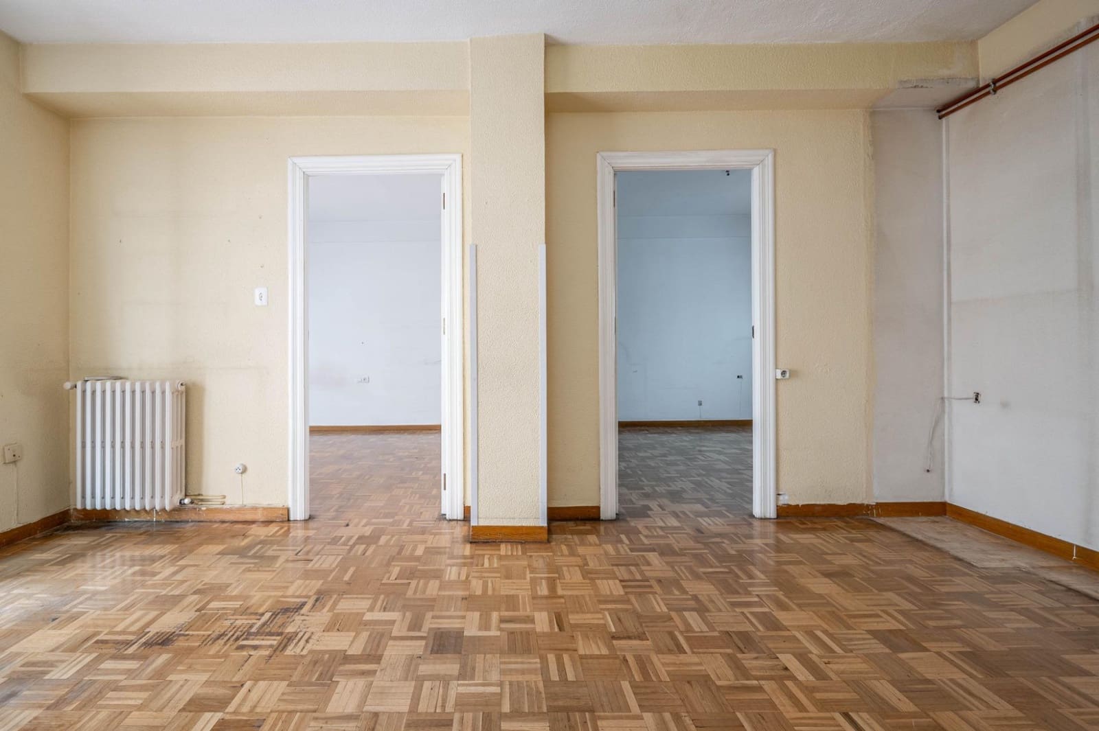 4 soveværelse Lejlighed til salg i Granada by med garage - € 575.000 (Ref: 9818140)