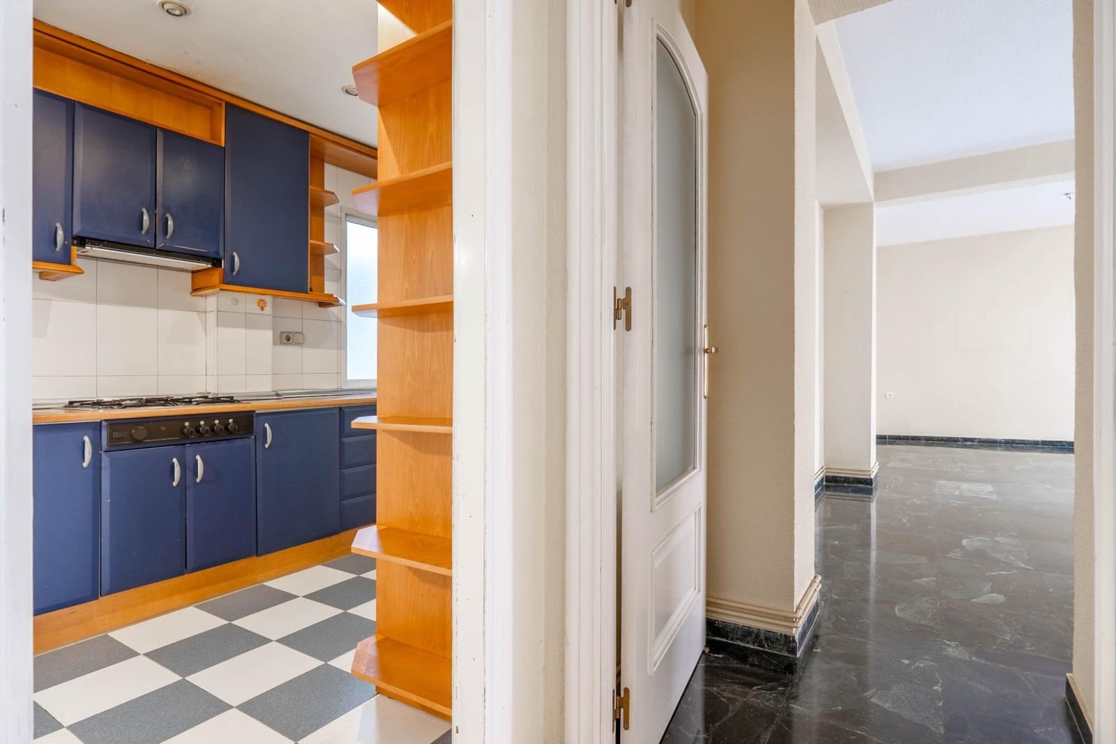 4 soveværelse Lejlighed til salg i Granada by med garage - € 575.000 (Ref: 9818140)