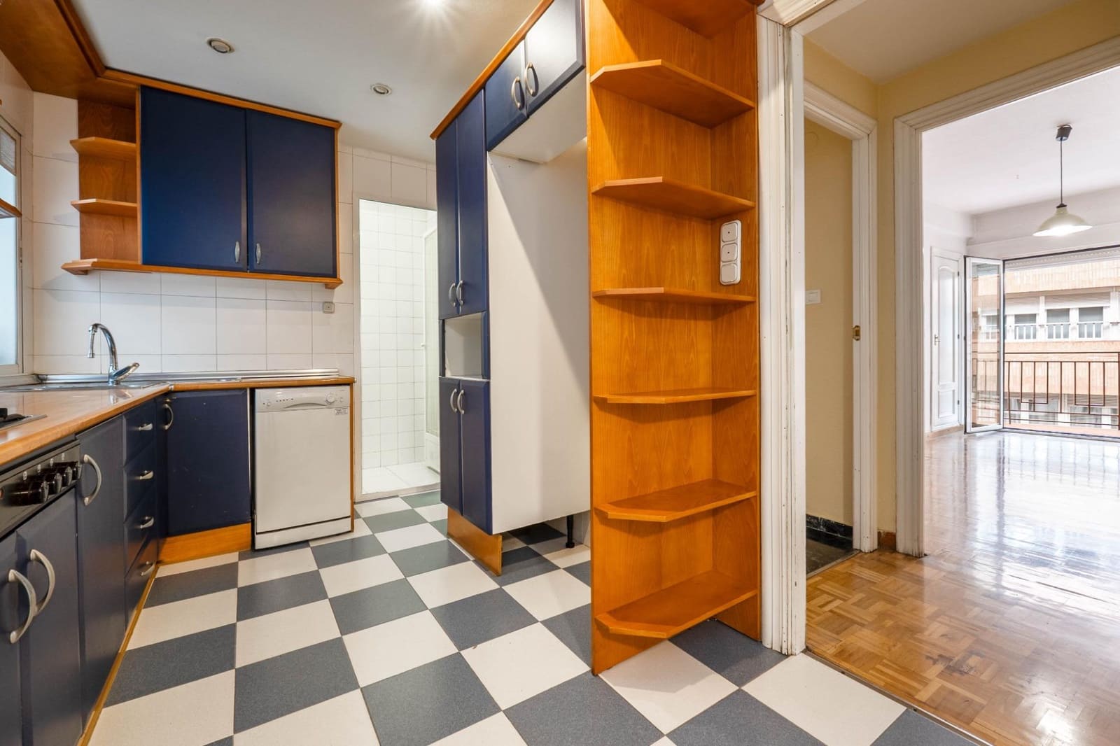 4 soveværelse Lejlighed til salg i Granada by med garage - € 575.000 (Ref: 9818140)