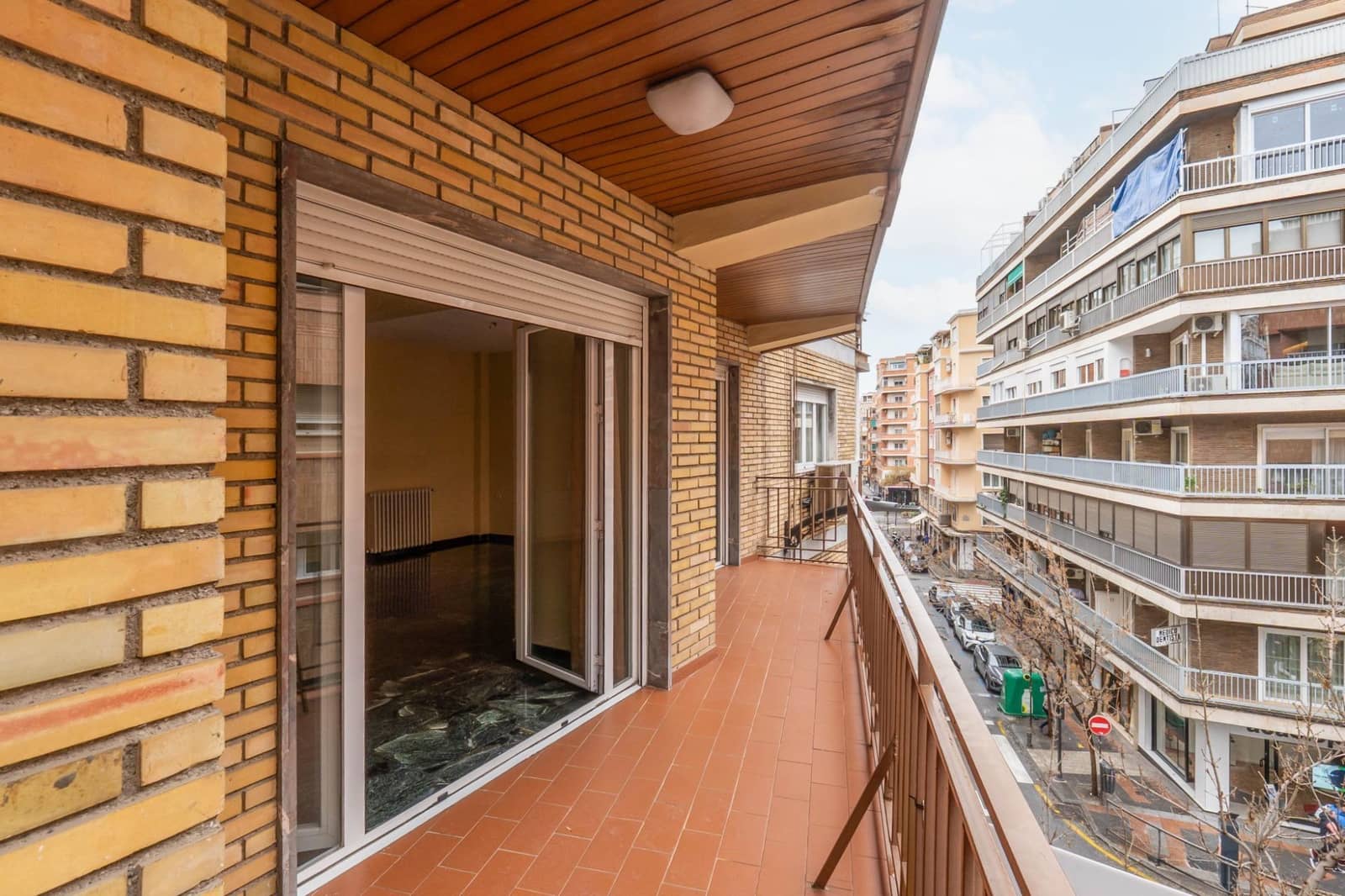 4 soveværelse Lejlighed til salg i Granada by med garage - € 575.000 (Ref: 9818140)