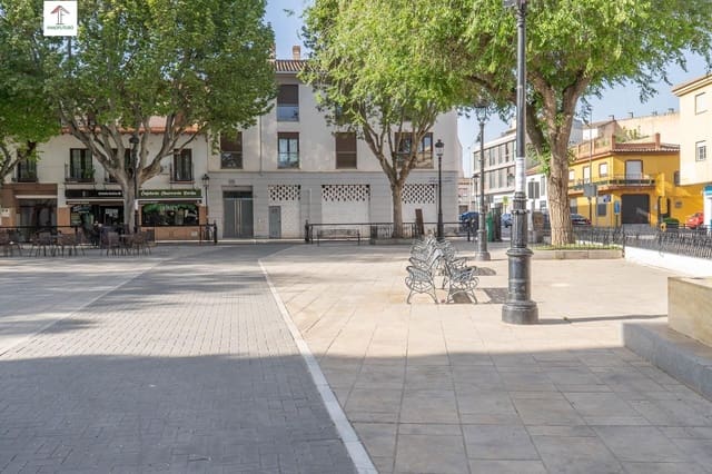 Local Commercial à vendre à Ogíjares avec garage - 400 000 € (Ref: 9820443)