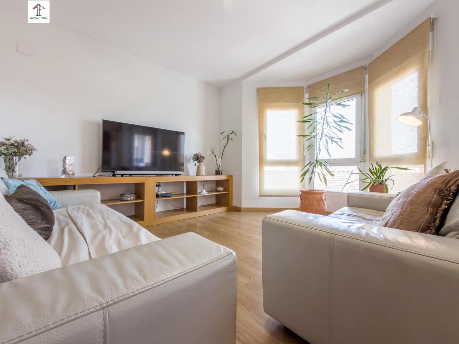 3 bedroom Flat for sale in Churriana de la Vega with garage - € 230,000 (Ref: 9829040)