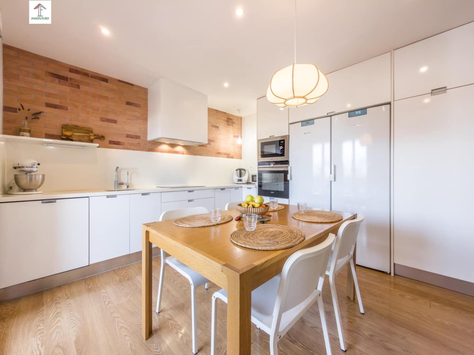 3 bedroom Flat for sale in Churriana de la Vega with garage - € 230,000 (Ref: 9829040)