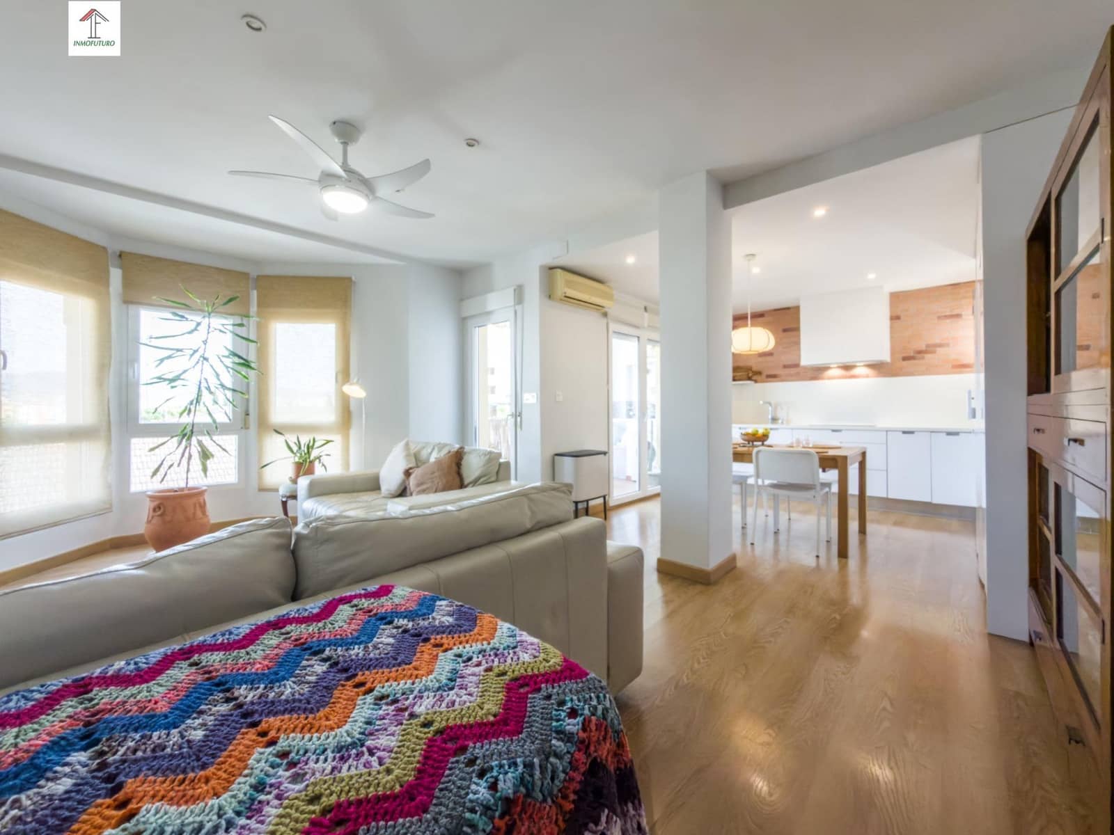 3 bedroom Flat for sale in Churriana de la Vega with garage - € 230,000 (Ref: 9829040)