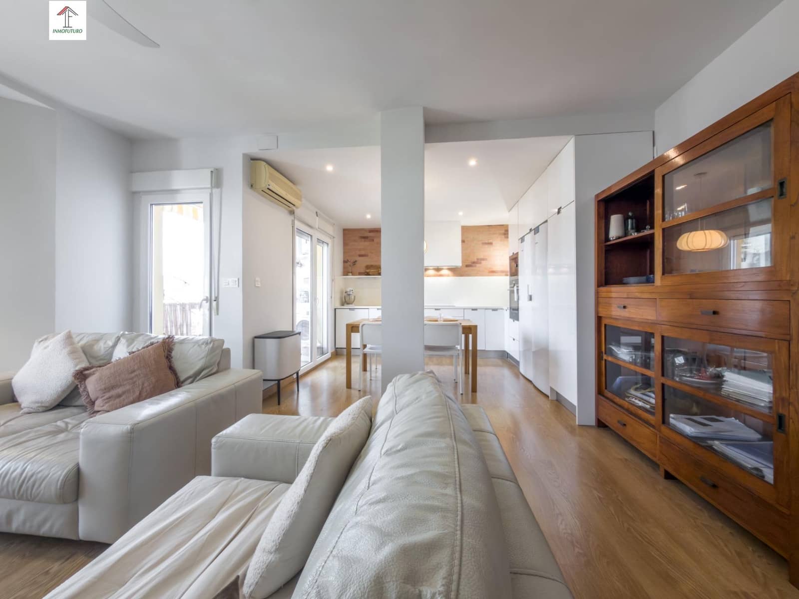 3 bedroom Flat for sale in Churriana de la Vega with garage - € 230,000 (Ref: 9829040)