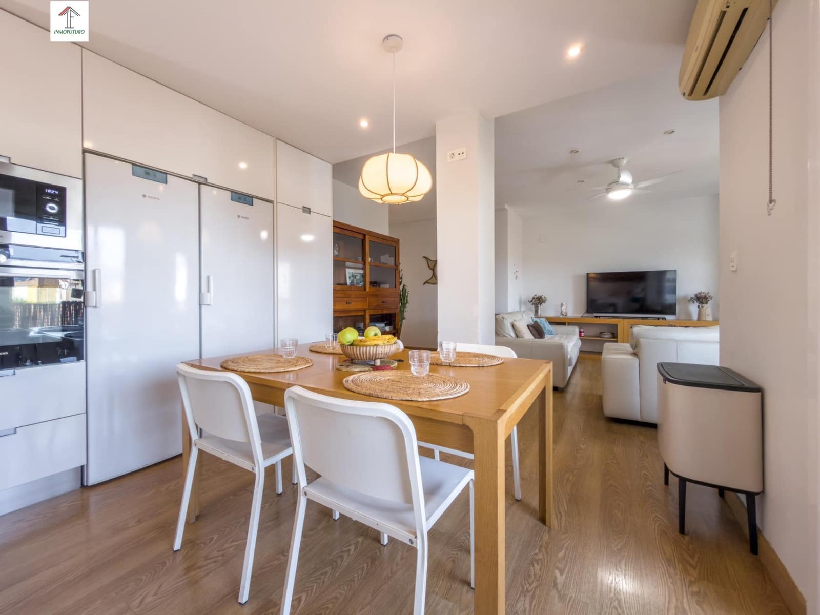 3 bedroom Flat for sale in Churriana de la Vega with garage - € 230,000 (Ref: 9829040)