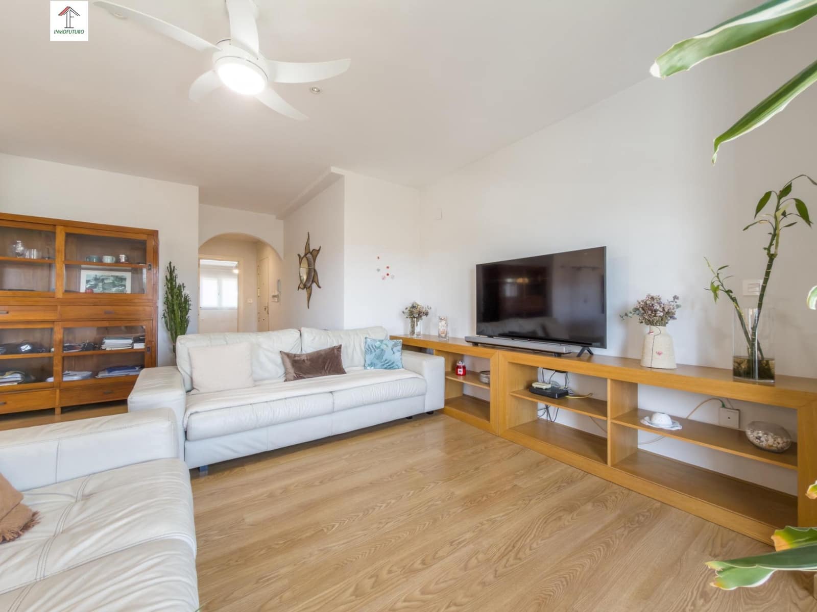 3 bedroom Flat for sale in Churriana de la Vega with garage - € 230,000 (Ref: 9829040)
