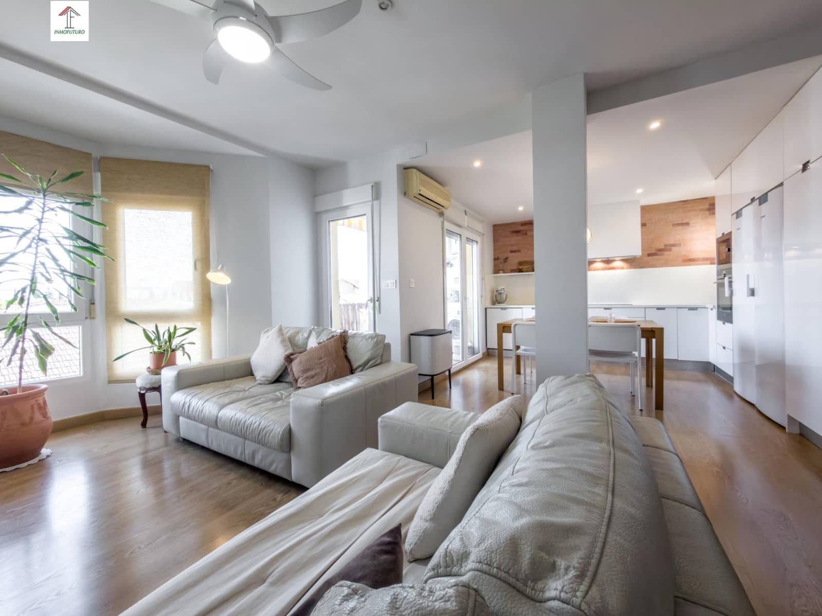 3 bedroom Flat for sale in Churriana de la Vega with garage - € 230,000 (Ref: 9829040)