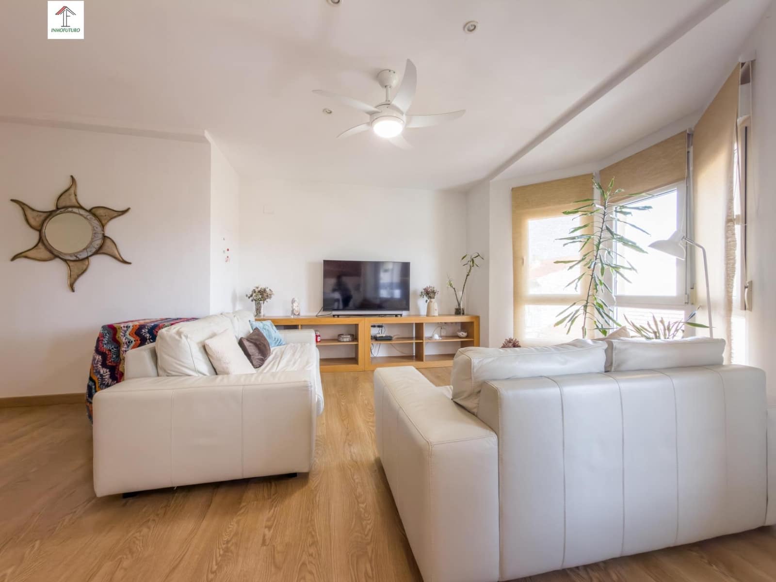3 bedroom Flat for sale in Churriana de la Vega with garage - € 230,000 (Ref: 9829040)