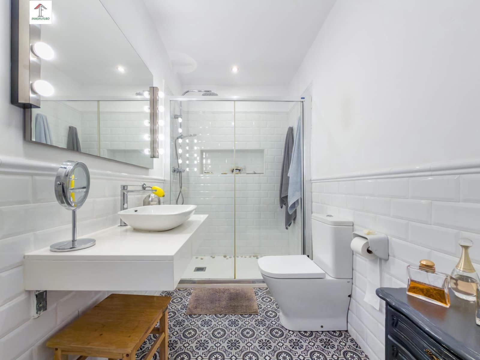 3 bedroom Flat for sale in Churriana de la Vega with garage - € 230,000 (Ref: 9829040)
