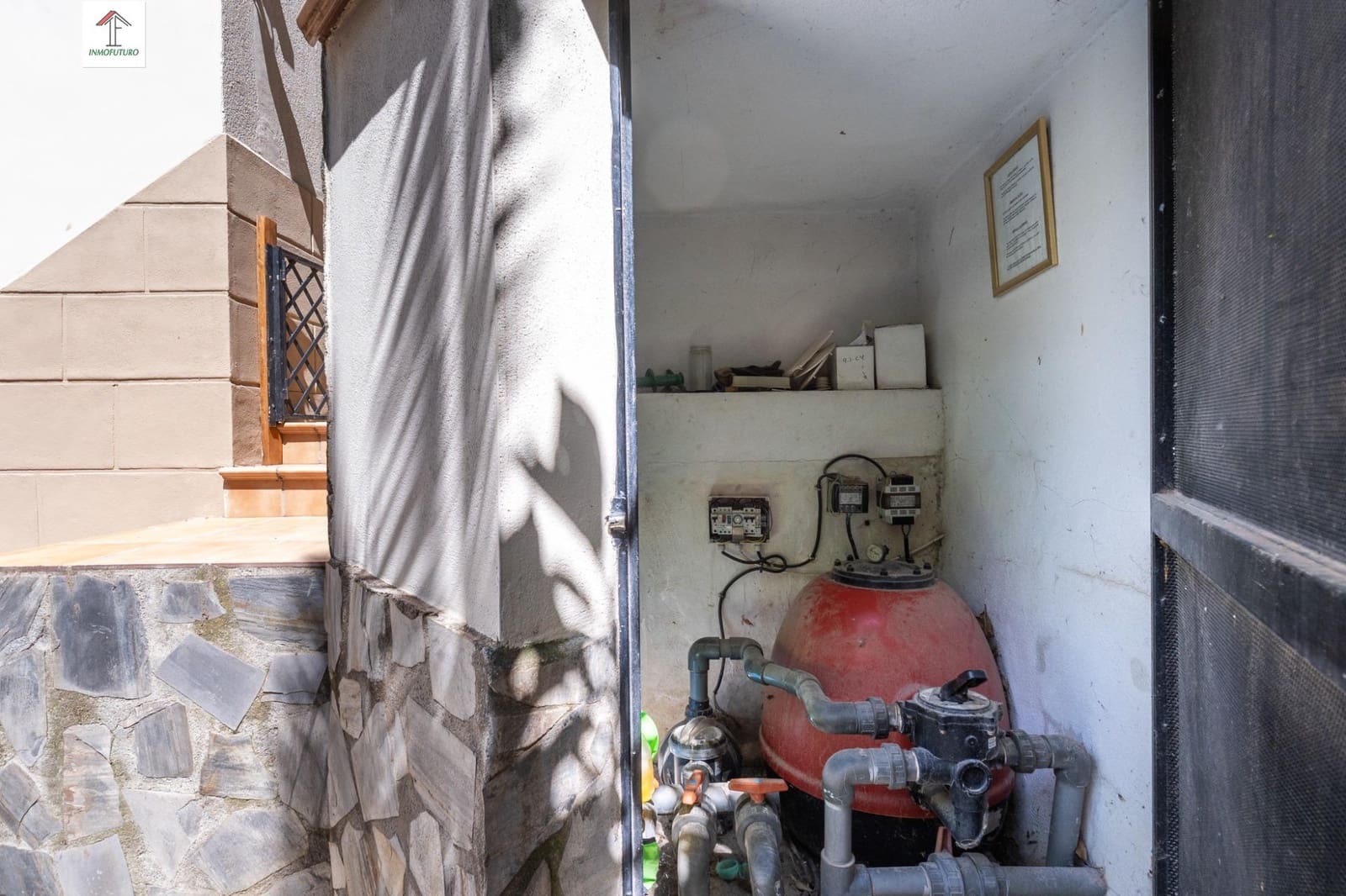 5 bedroom Villa for sale in Gojar with pool garage - € 349,000 (Ref: 9829041)