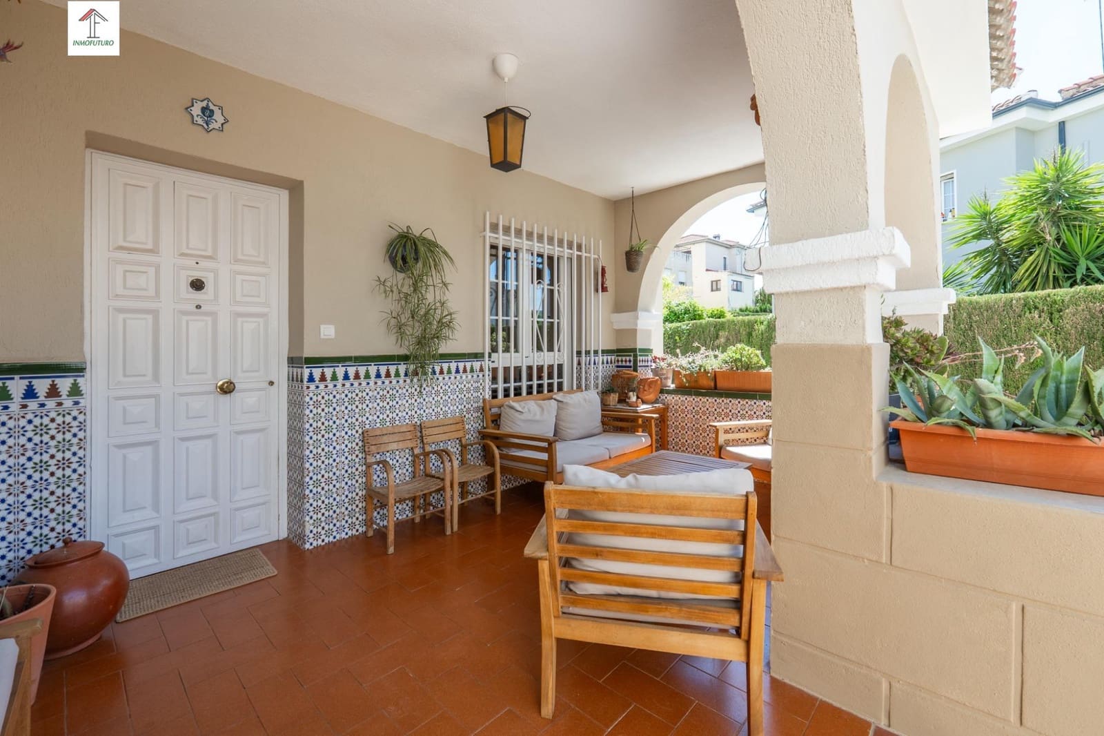 5 bedroom Villa for sale in Gojar with pool garage - € 349,000 (Ref: 9829041)