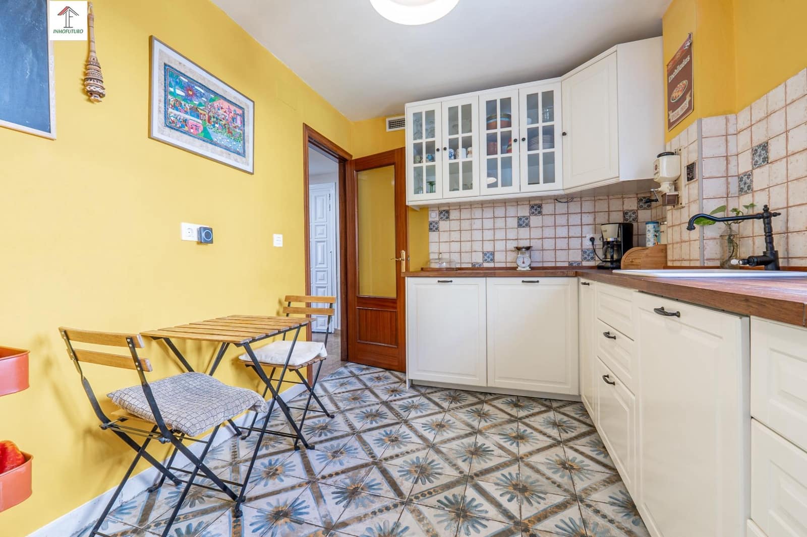 5 bedroom Villa for sale in Gojar with pool garage - € 349,000 (Ref: 9829041)