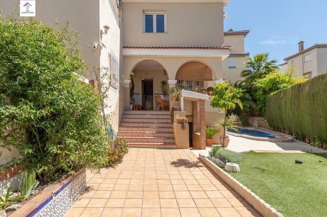 5 soveværelse Villa til salg i Gójar med swimmingpool garage - € 349.000 (Ref: 9829041)