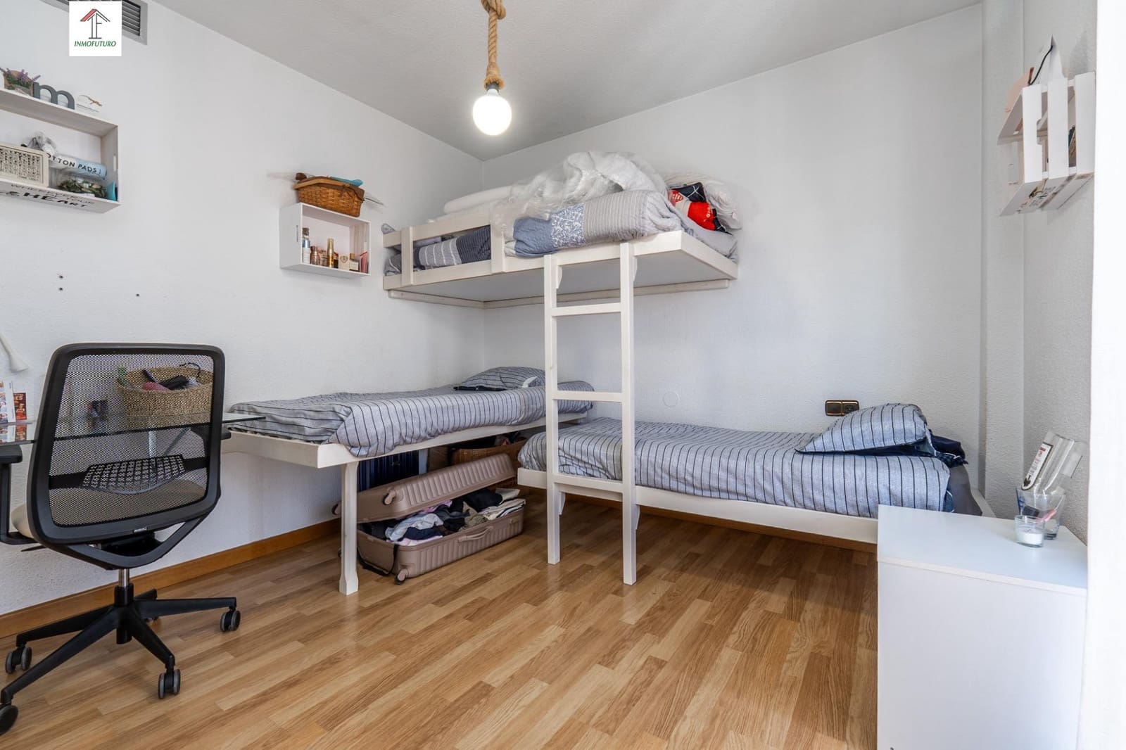 4 camera da letto Appartamento in vendita in Huetor Vega con garage - 210.000 € (Rif: 9829042)