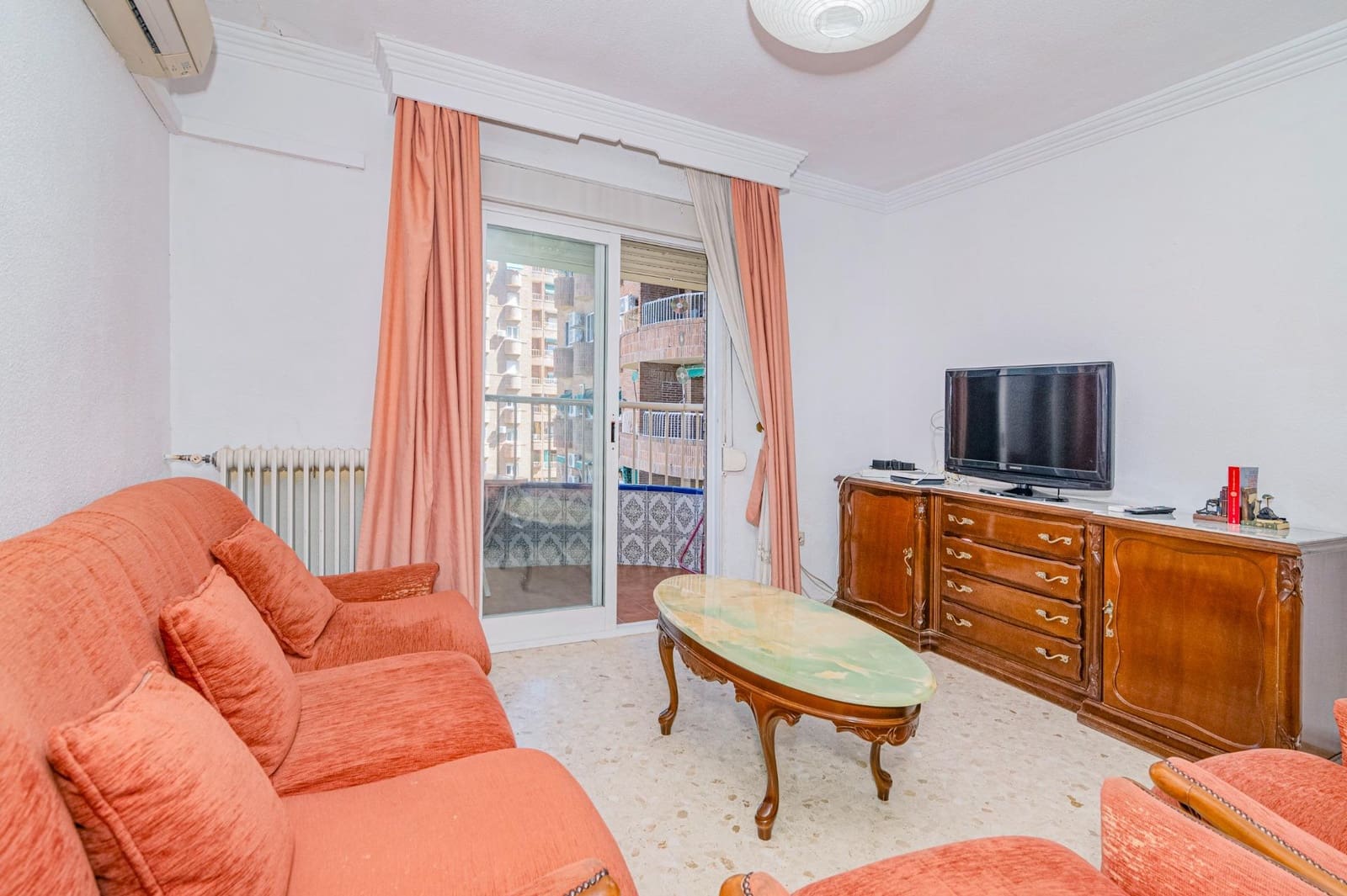 4 sypialnia Mieszkanie na sprzedaż w Miasto Grenada - 225 000 € (Ref: 9833607)