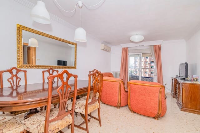 4 soveværelse Lejlighed til salg i Granada by - € 225.000 (Ref: 9833607)