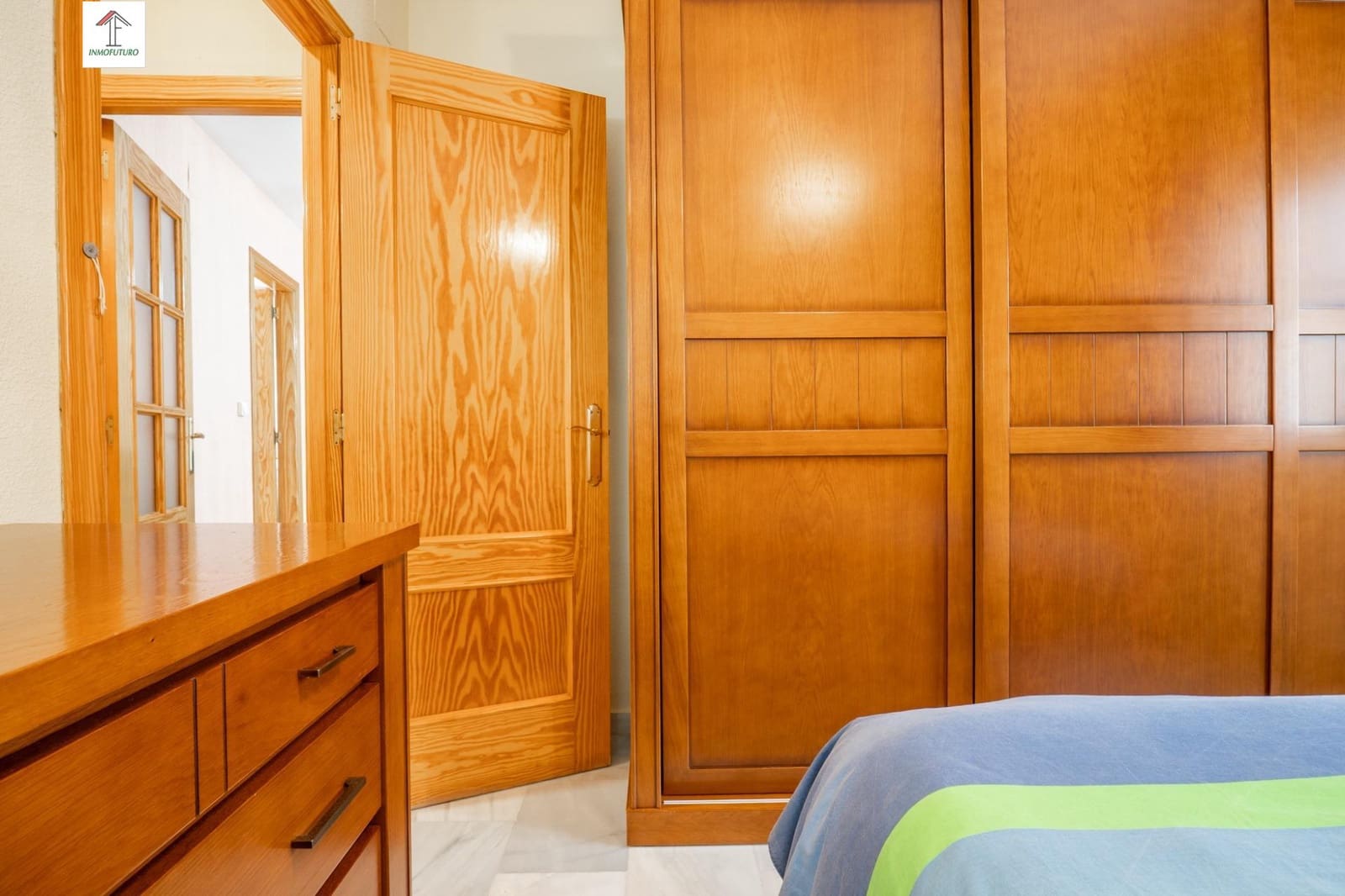 2 makuuhuone Asunto myytävänä paikassa Ogijares - 159 900 € (Ref: 9833608)