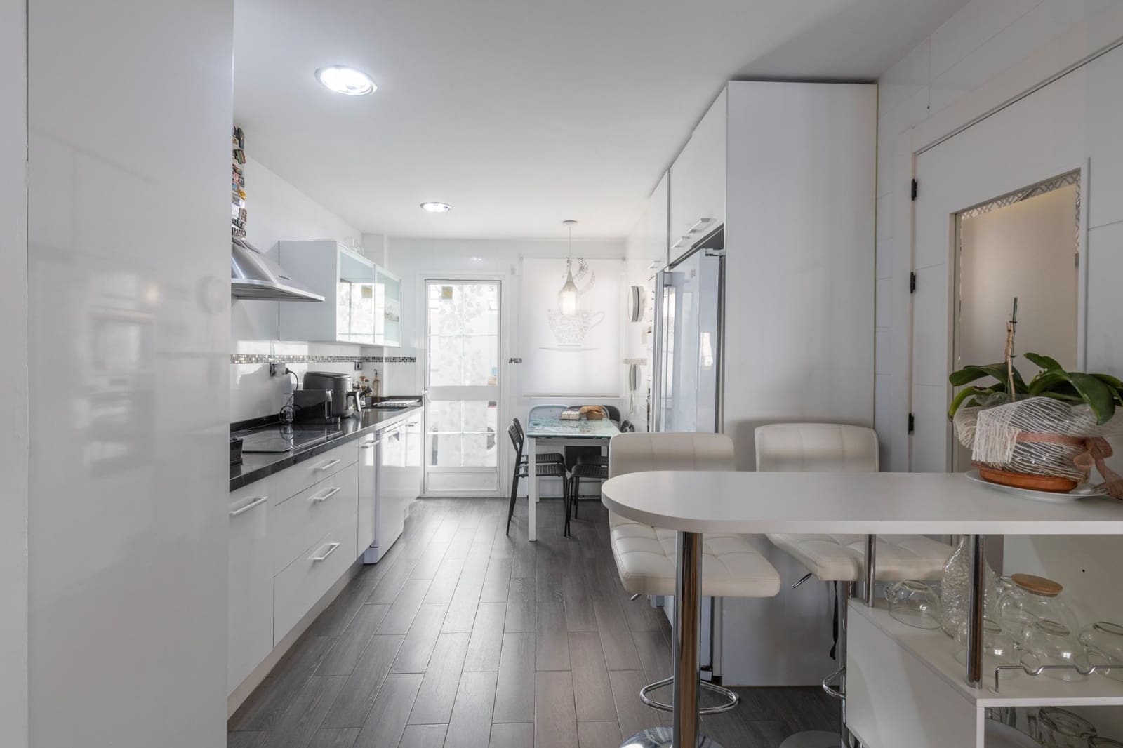 4 bedroom Terraced Villa for sale in Granada city with pool garage - € 435,000 (Ref: 9836625)