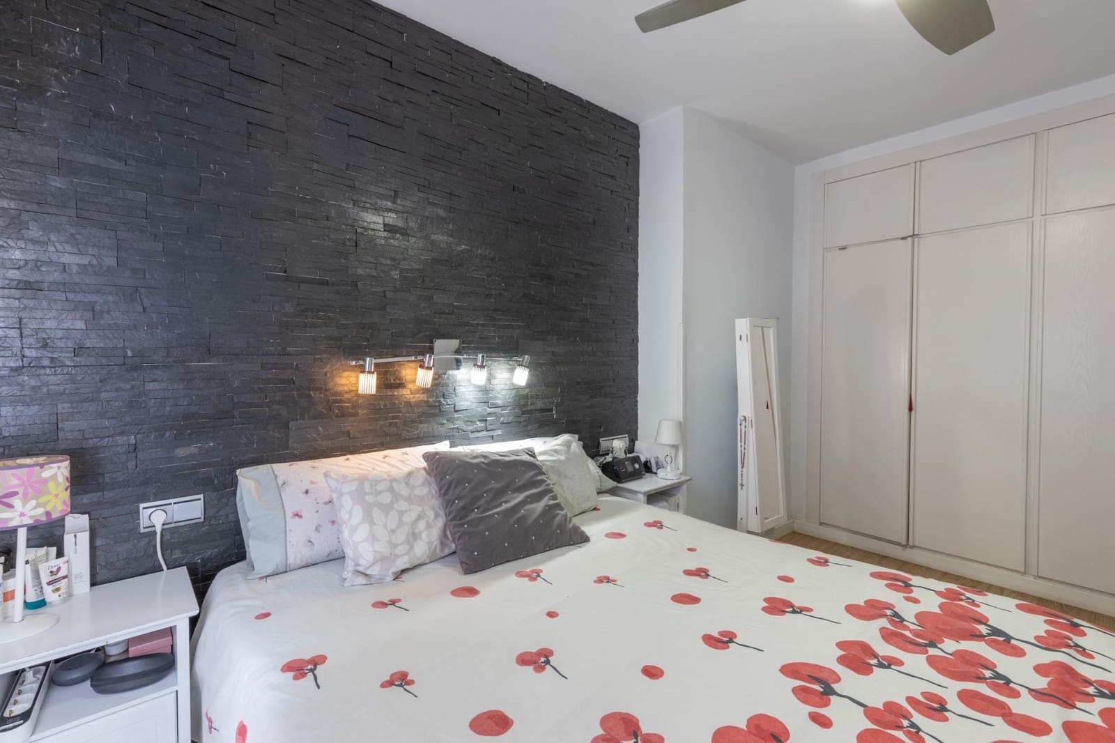 4 bedroom Terraced Villa for sale in Granada city with pool garage - € 435,000 (Ref: 9836625)
