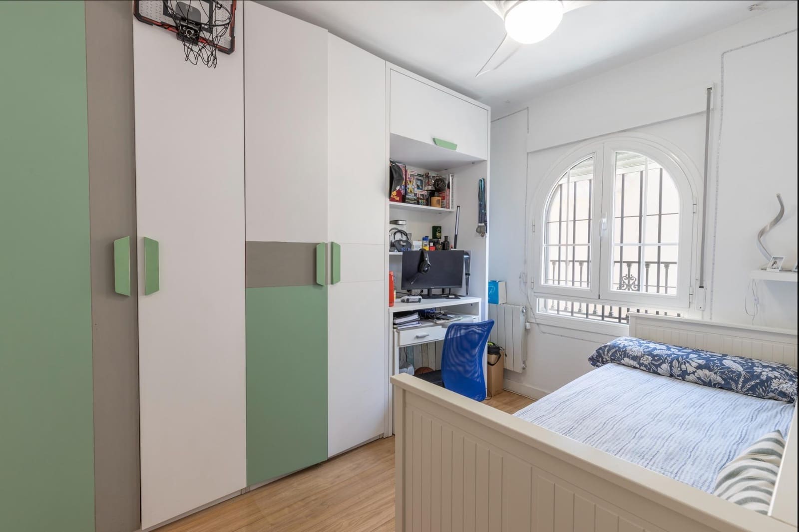 4 bedroom Terraced Villa for sale in Granada city with pool garage - € 435,000 (Ref: 9836625)