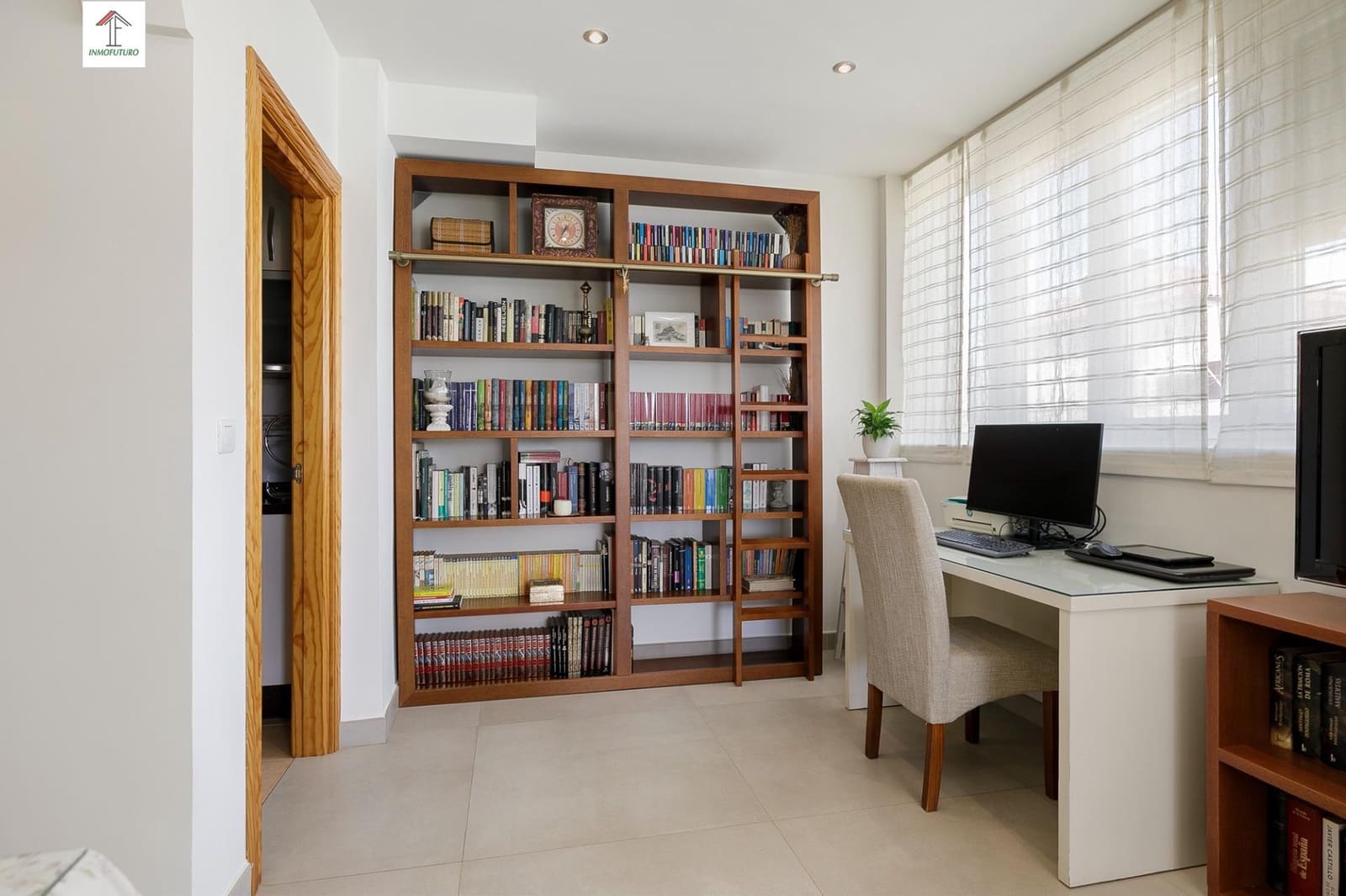 2 bedroom Penthouse for sale in Atarfe with garage - € 205,000 (Ref: 9843346)