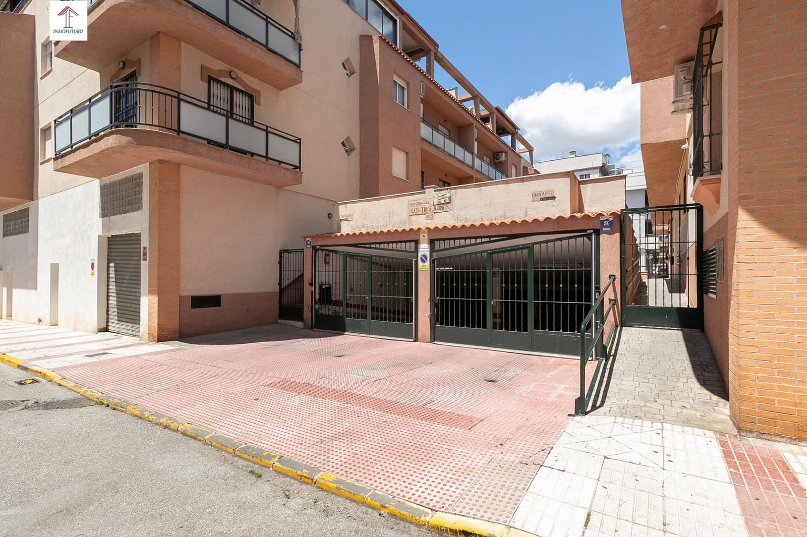 2 bedroom Penthouse for sale in Atarfe with garage - € 205,000 (Ref: 9843346)