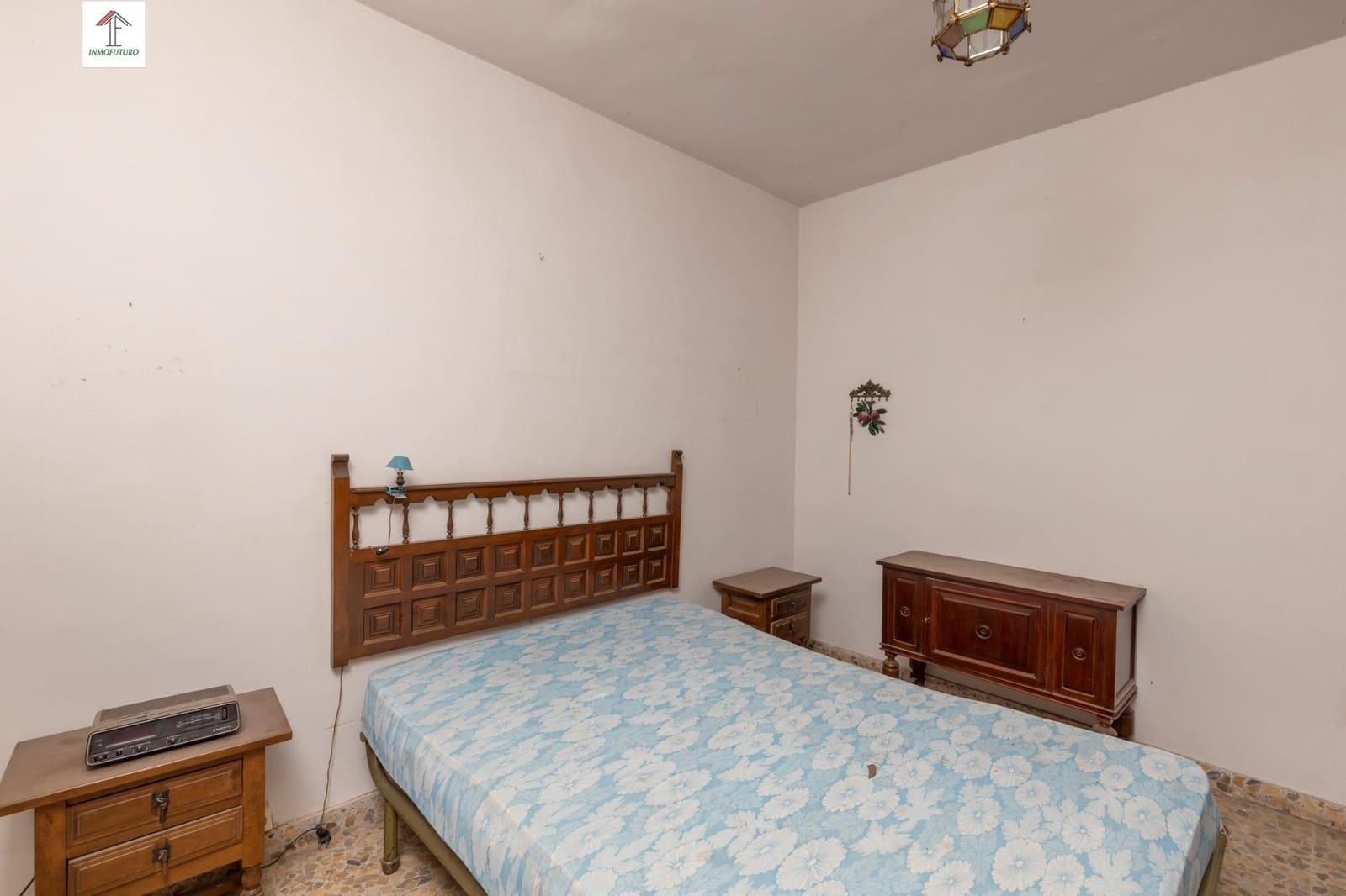 5 bedroom Villa for sale in Cajar with pool garage - € 320,000 (Ref: 9843347)