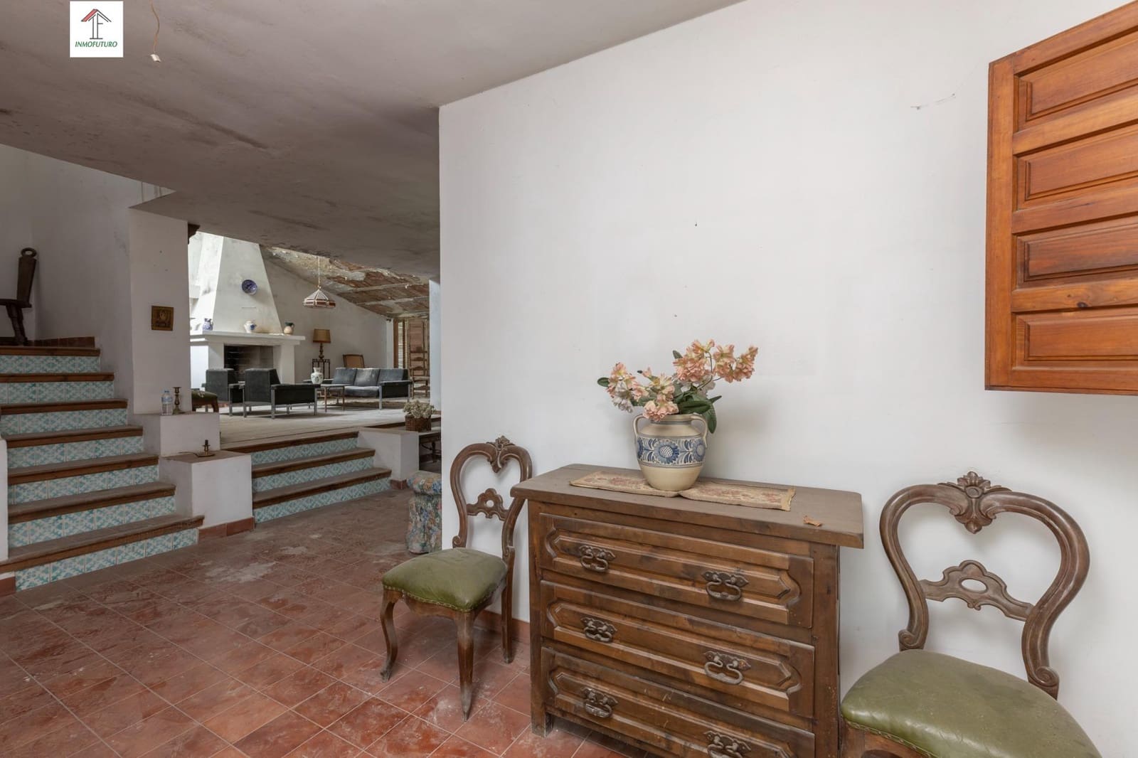 5 bedroom Villa for sale in Cajar with pool garage - € 320,000 (Ref: 9843347)