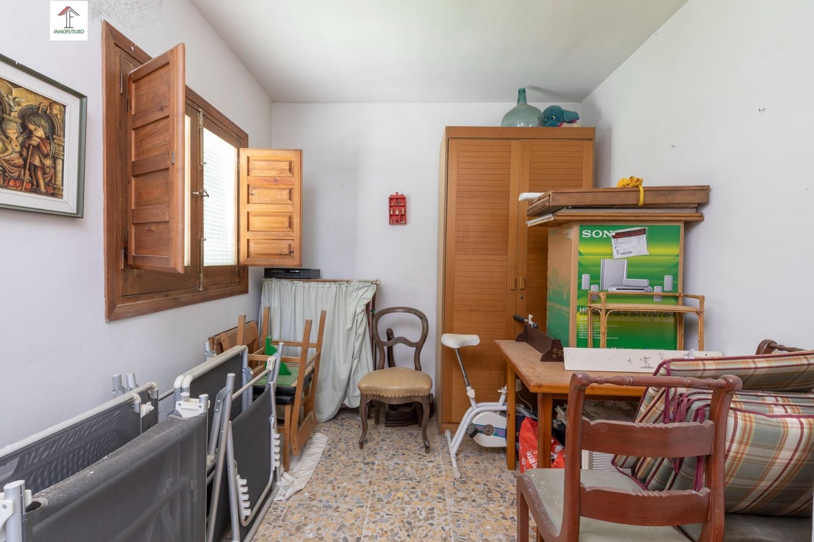 5 bedroom Villa for sale in Cajar with pool garage - € 320,000 (Ref: 9843347)