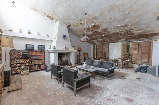 5 soveværelse Villa til salg i Cájar med swimmingpool garage - € 320.000 (Ref: 9843347)