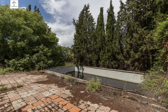 5 soveværelse Villa til salg i Cájar med swimmingpool garage - € 320.000 (Ref: 9843347)