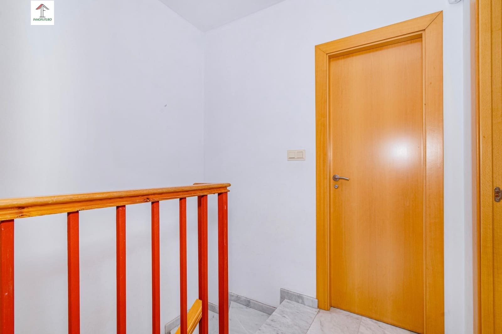 2 soveværelse Rækkehus til salg i Ogijares med garage - € 248.000 (Ref: 9849298)