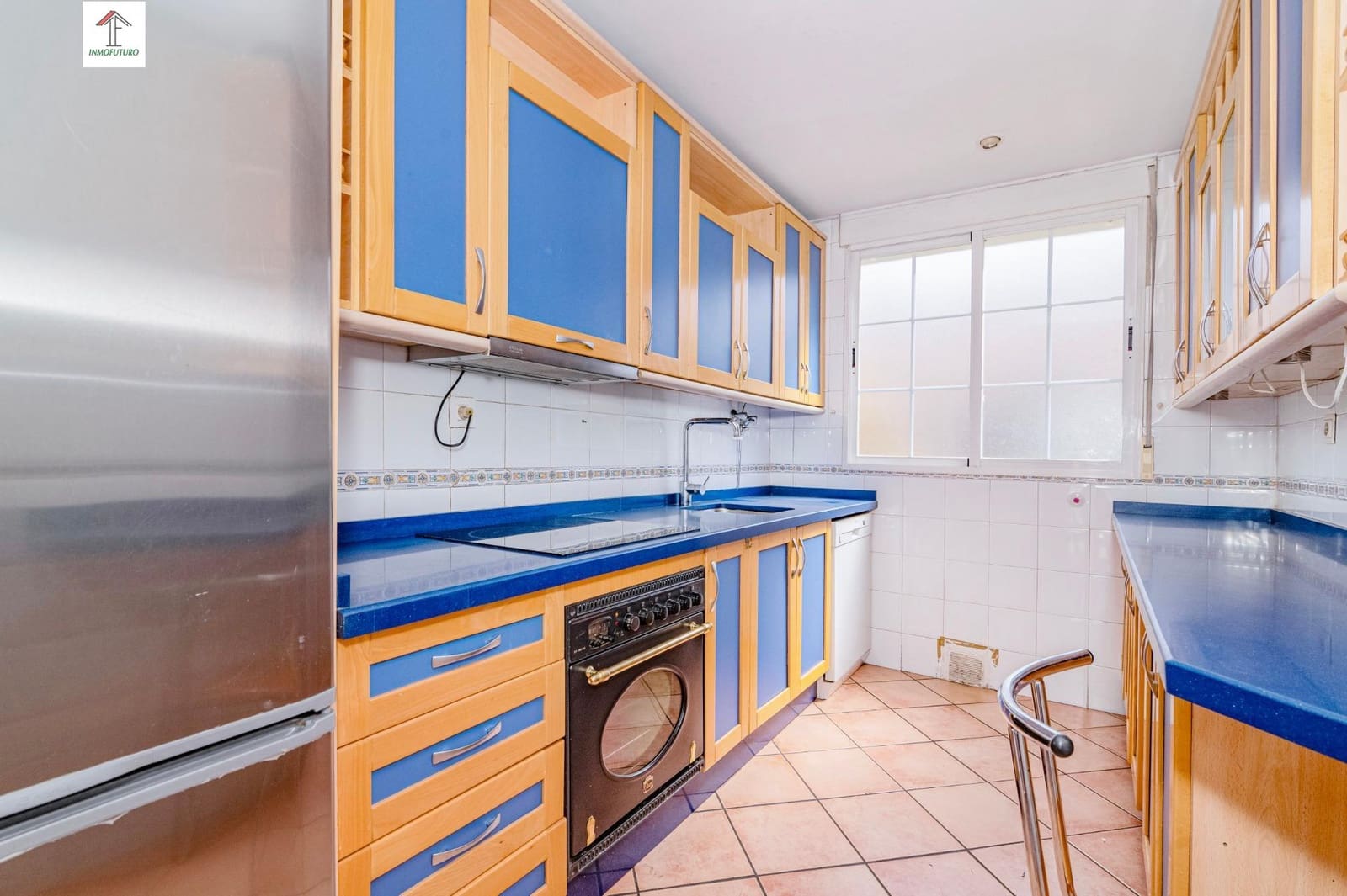 2 soveværelse Rækkehus til salg i Ogijares med garage - € 248.000 (Ref: 9849298)